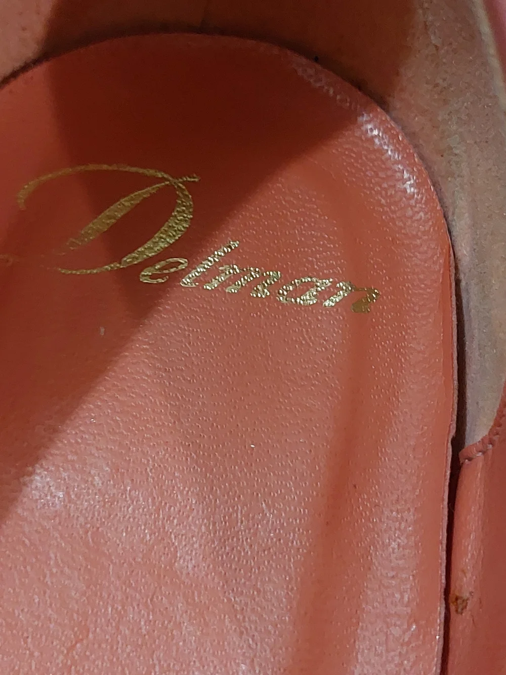 Delman Leather Pink Pointed-Toe Flats with Bow Accent Size 8